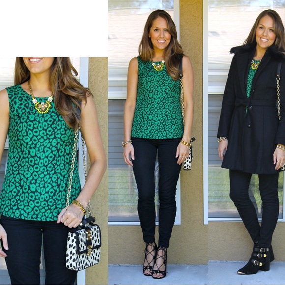 Banana Republic Top Women’s Brocade/Jacquard Sleeveless Animal Print Emerald 2 - Picture 4 of 17